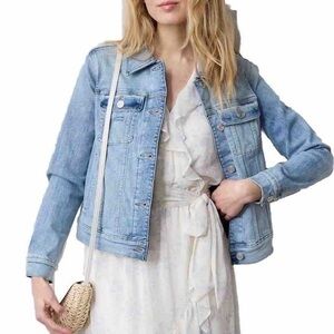 NWT Lauren Conrad Jean Jacket Distressed Size XS $50 Bust Approx 37” Length 21”